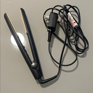GHD Black Hair Straightener with Gold Plates